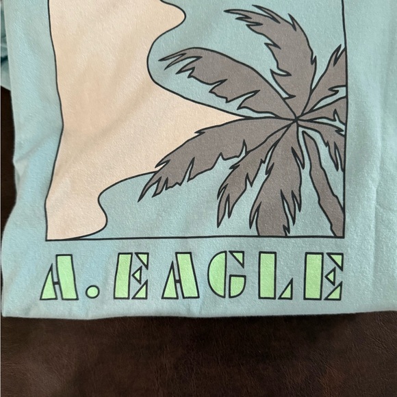 Surf 1977 Graphic Tee - Picture 3 of 4